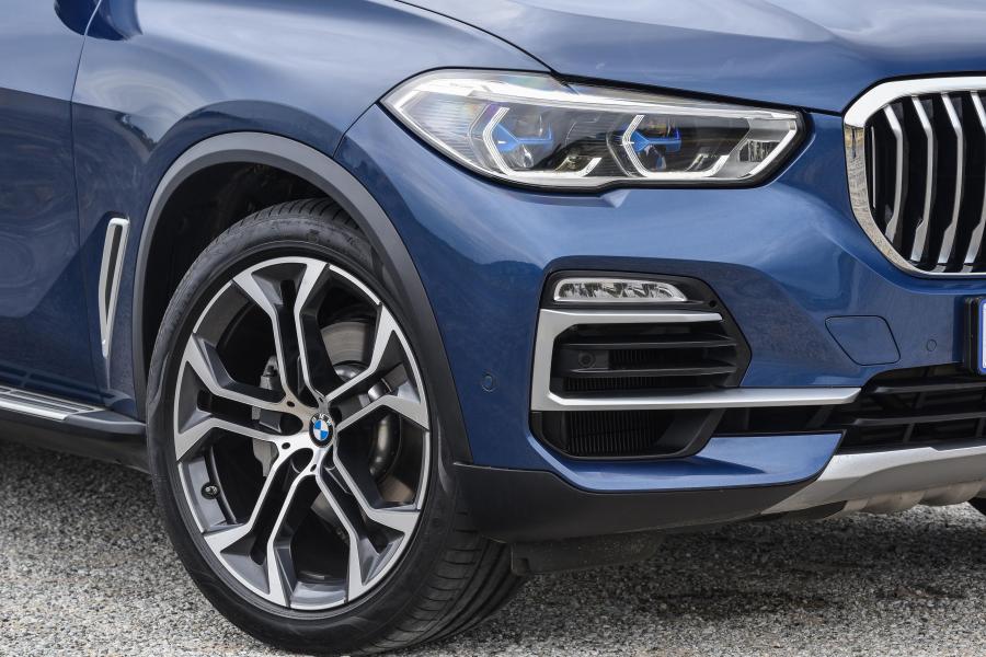 Детали экстерьера BMW X5 xDrive30d (G05) 2018 года  (ZA) (фото 28 из 30)